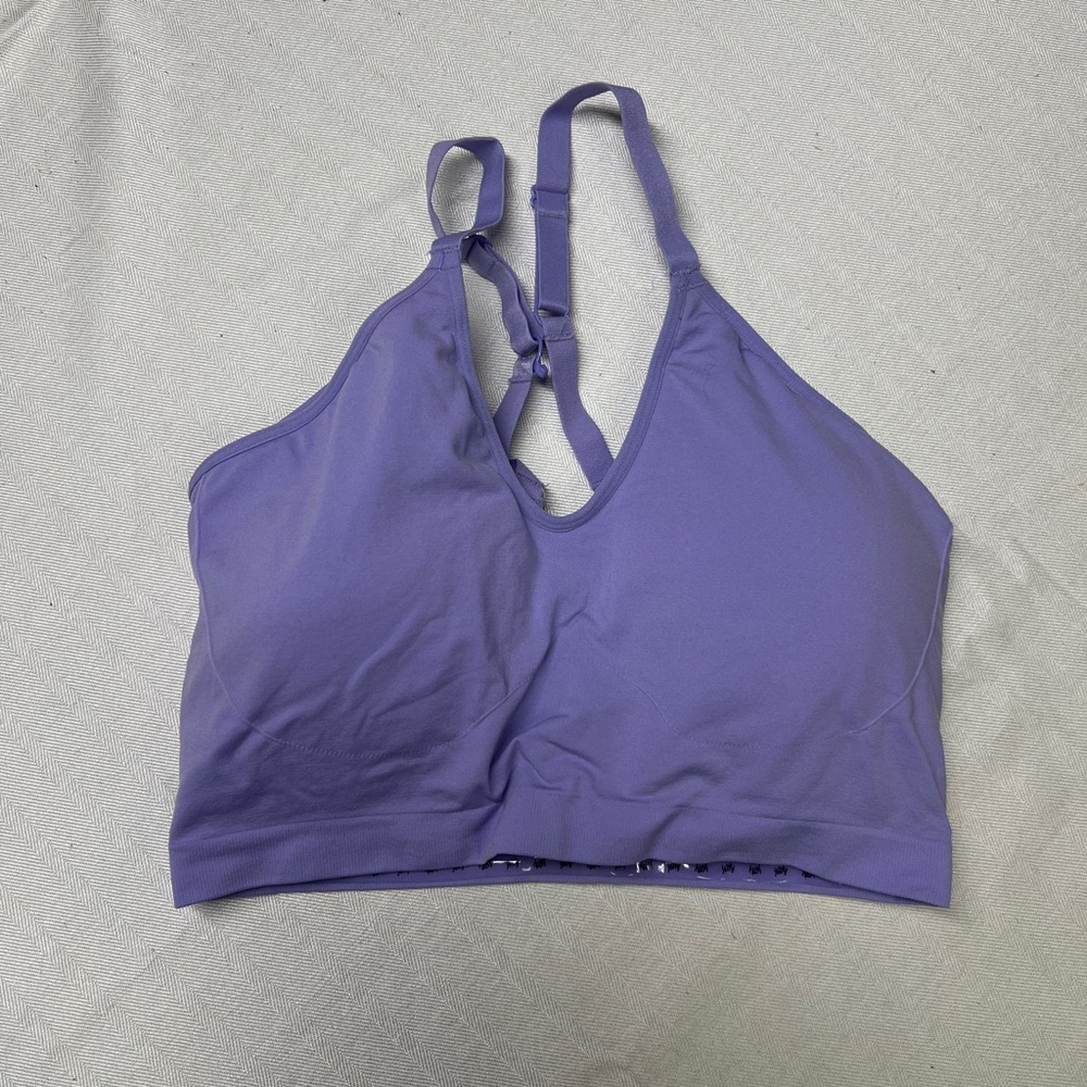 YITTY Seamless Racerback Sports Bra